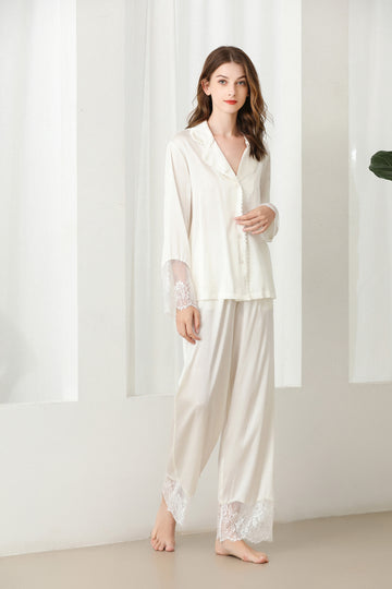 Lykke Home | 19 Momme Mulberry Silk Lace Pajama Set